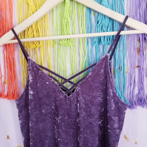American Eagle Strappy Crushed Velvet Tank Top - Picture 2 of 7